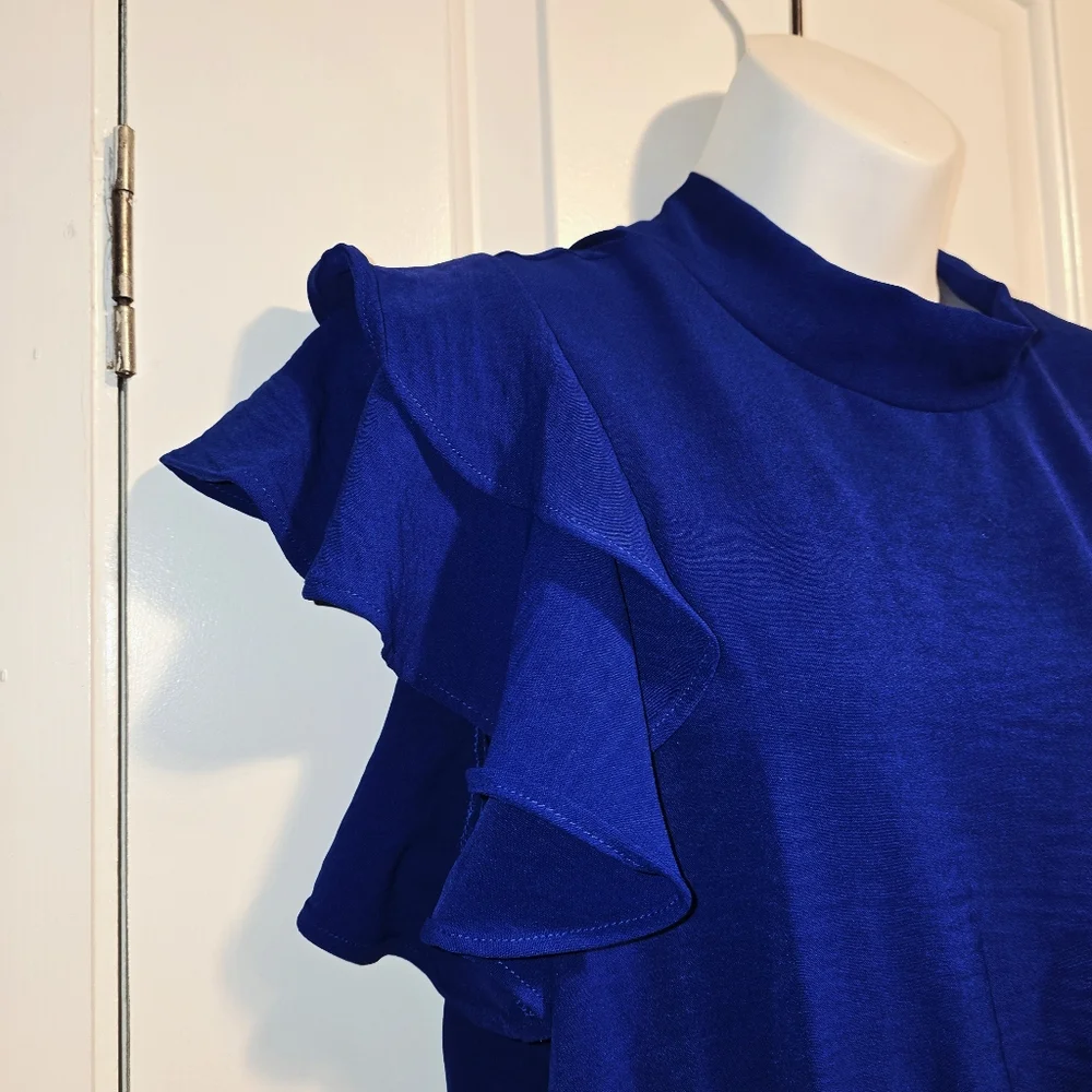 Beautiful Blue Ruffle Sleeve Romper - Picture 4 of 4